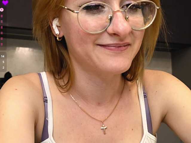 EvaDevisa live cam on BongaCams