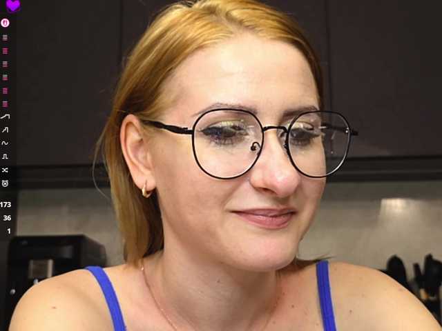 EvaDevisa live cam on BongaCams