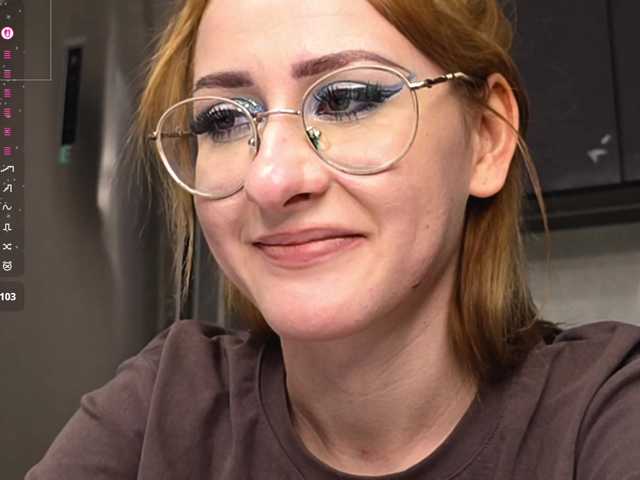 EvaDevisa live cam on BongaCams