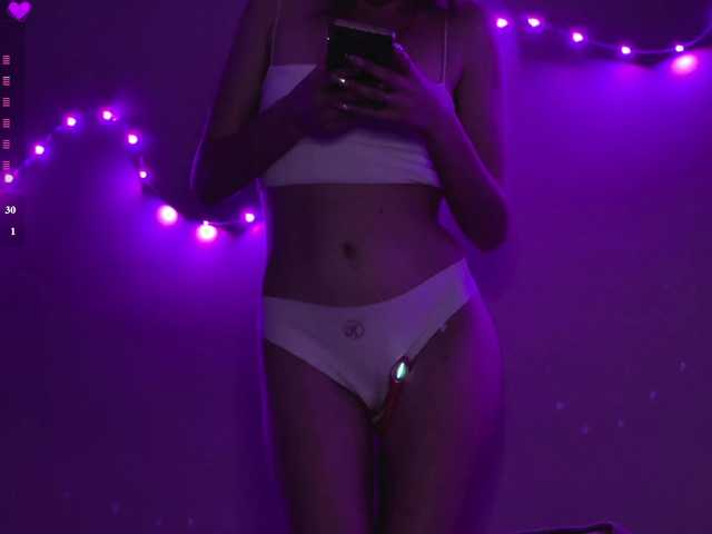 EvaDevisa live cam on BongaCams
