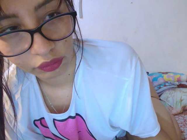 az2107a live cam on BongaCams
