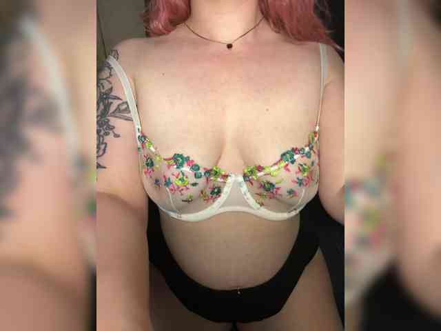 AnnaKonda2026 webcam