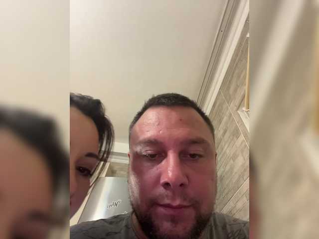 Sex chat gratuit in direct cu GloryHoleW pe BongaCams