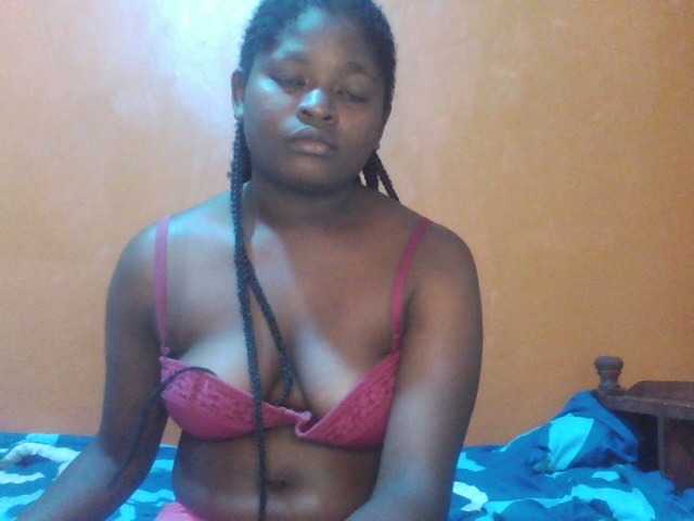 Prettysash webcam