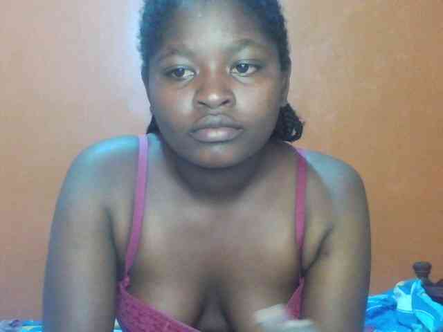 Model: Prettysash