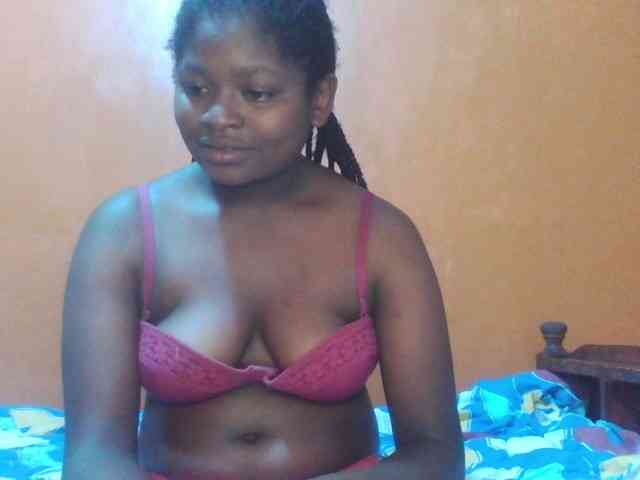 Prettysash webcam