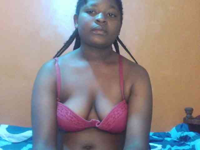 Prettysash webcam