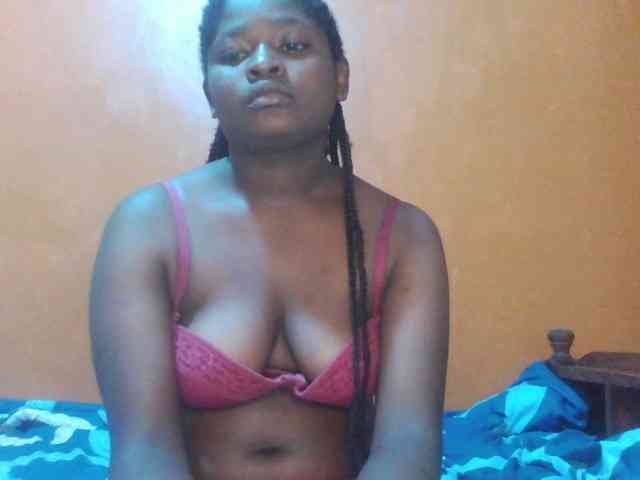 Prettysash webcam