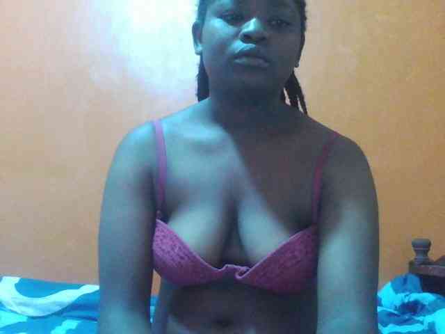 Prettysash webcam