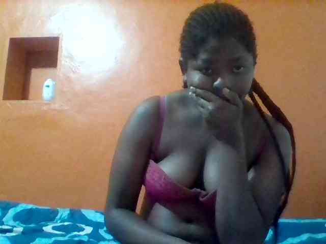Prettysash webcam