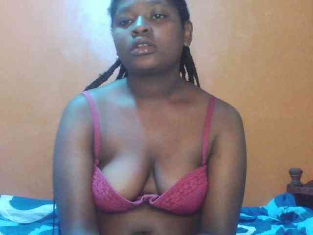 Prettysash webcam