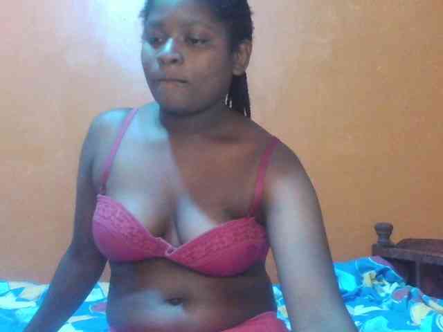 Prettysash webcam