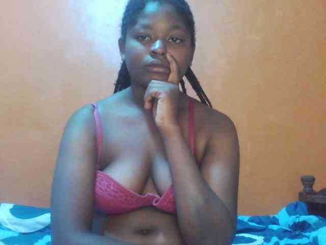 Prettysash webcam