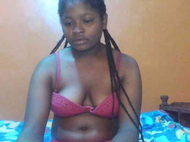 Prettysash webcam