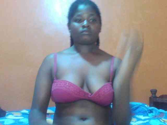 Prettysash webcam