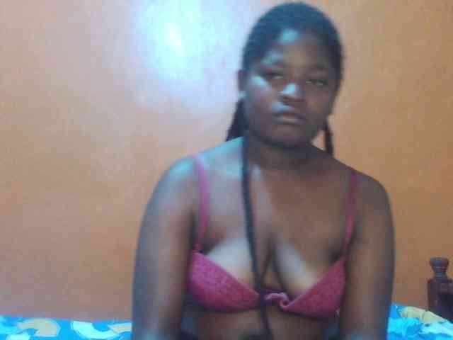 Prettysash webcam