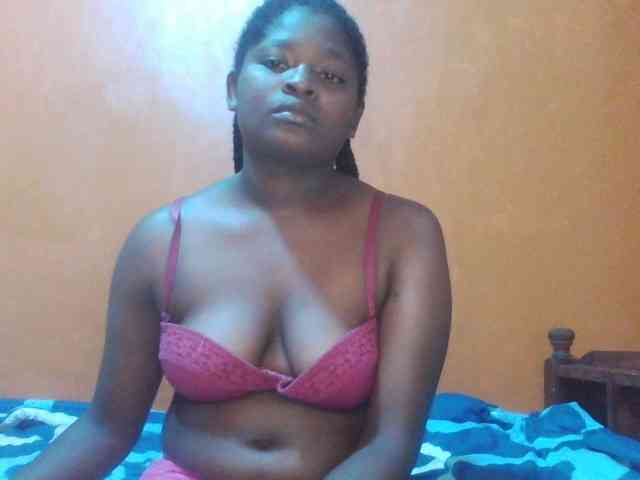 Prettysash webcam