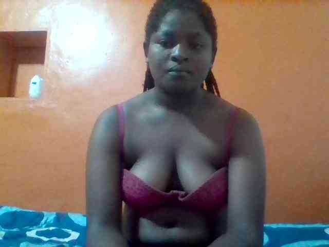 Prettysash webcam