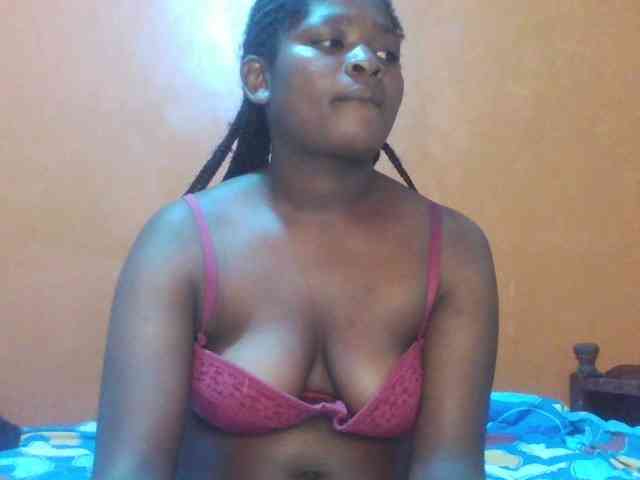 Prettysash webcam