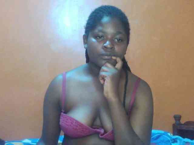 Prettysash webcam