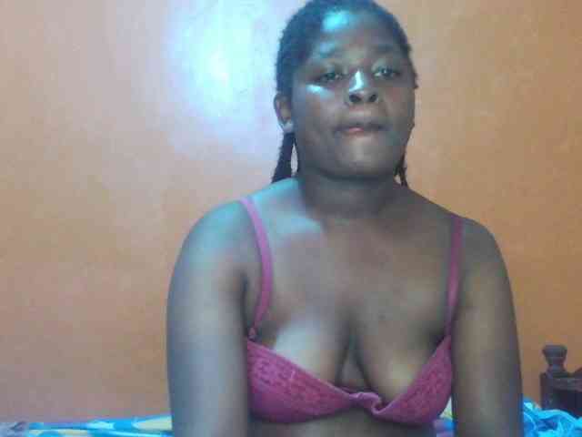 Prettysash webcam