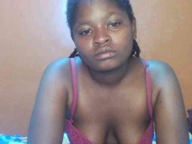Prettysash webcam