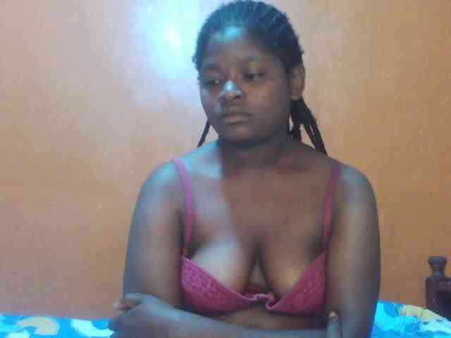 Prettysash webcam