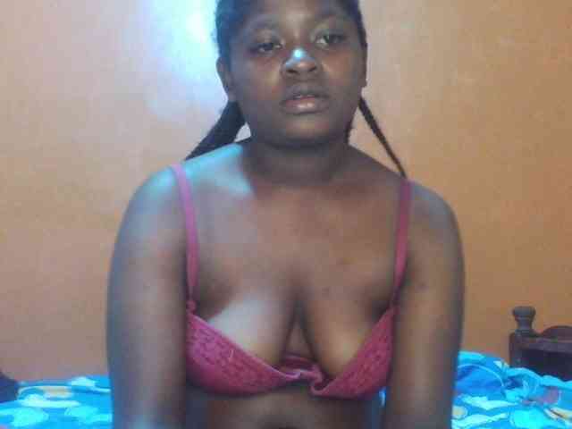 Prettysash webcam