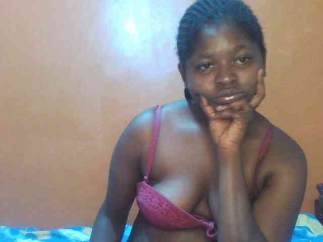 Prettysash webcam