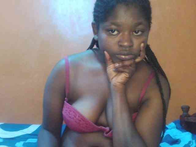 Prettysash webcam