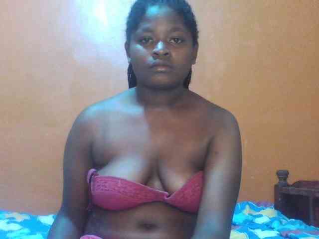 Prettysash webcam