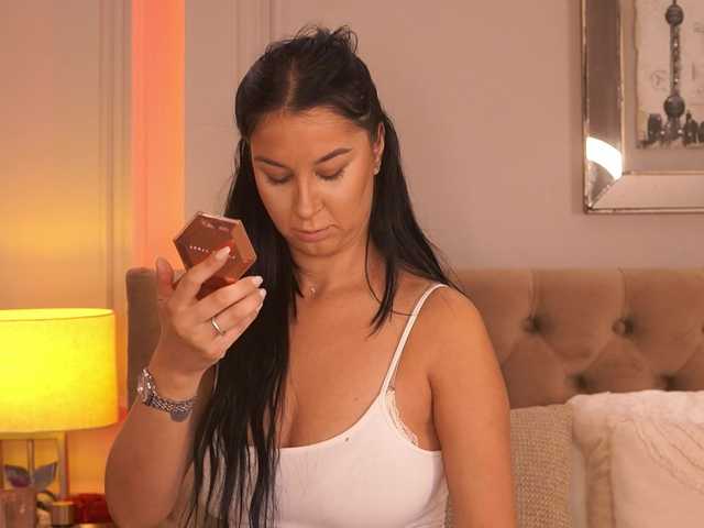 FrancescaDante live cam on BongaCams