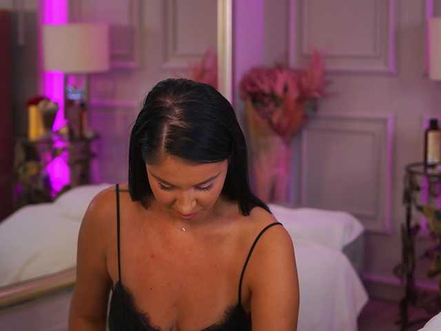 FrancescaDante live cam on BongaCams