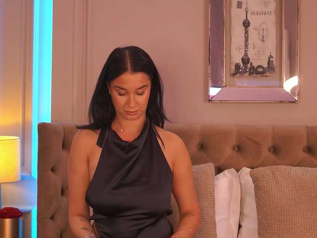 FrancescaDante live cam on BongaCams
