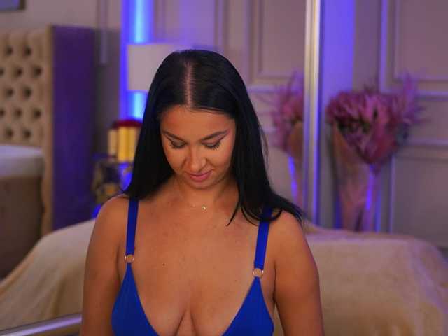FrancescaDante live cam on BongaCams