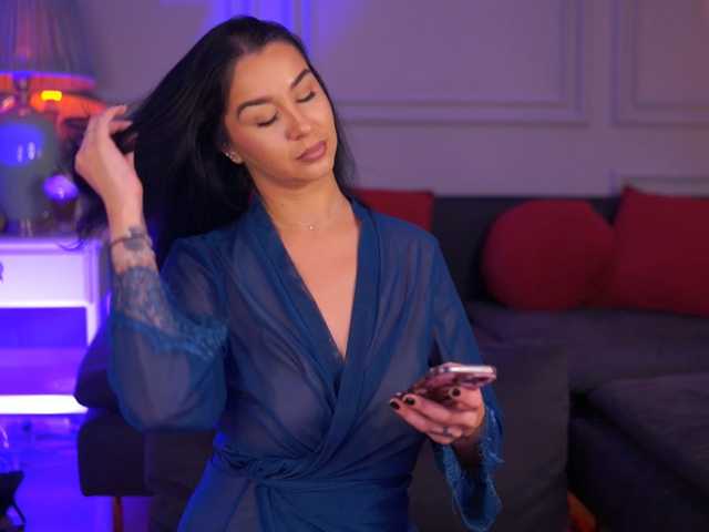 FrancescaDante live cam on BongaCams
