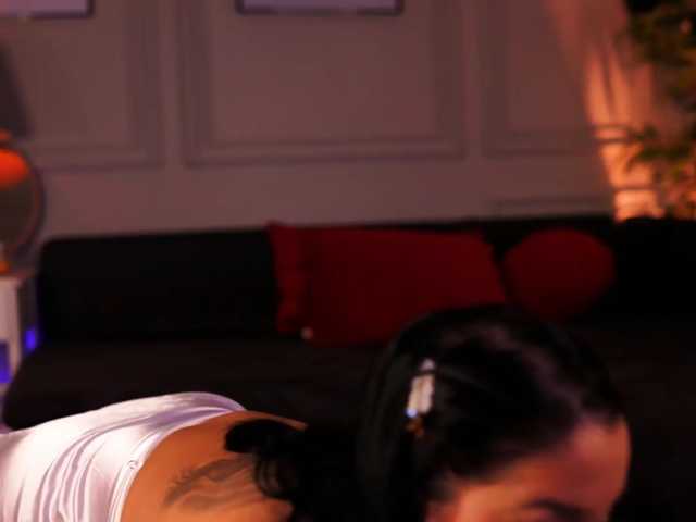 FrancescaDante live cam on BongaCams
