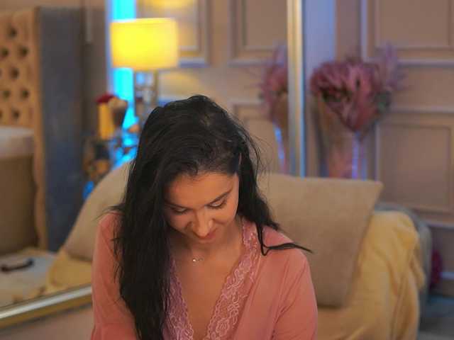 FrancescaDante live cam on BongaCams