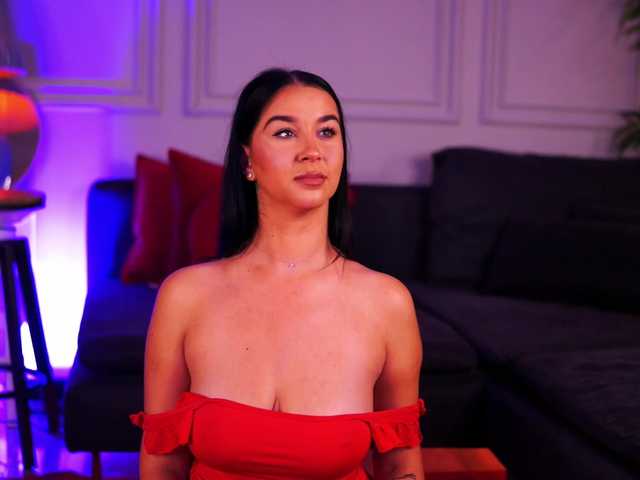 FrancescaDante — live female cam