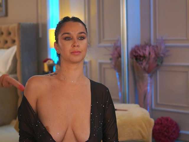 FrancescaDante live cam on BongaCams