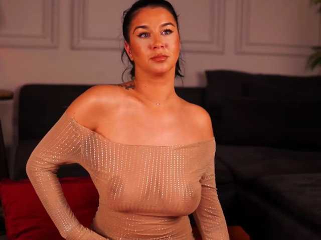 FrancescaDante live cam on BongaCams
