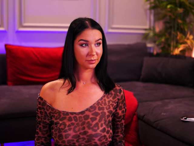 FrancescaDante live cam on BongaCams