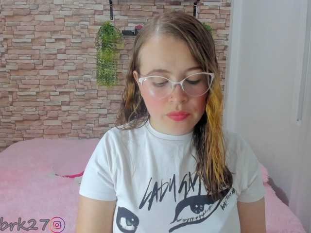 zoe-brk Live Cam su BongaCams