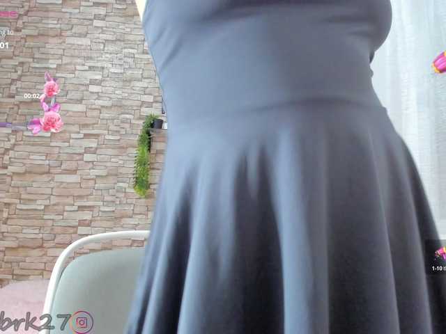 zoe-brk live cam on BongaCams