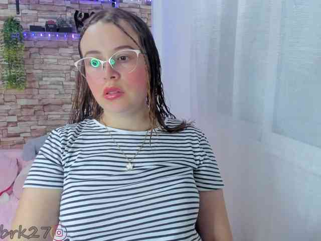 zoe-brk webcam