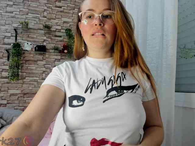 zoe-brk webcam