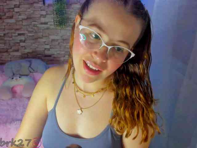 zoe-brk webcam