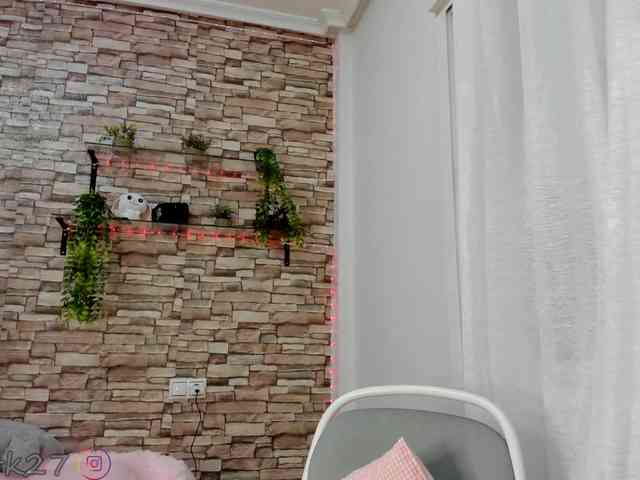 zoe-brk webcam
