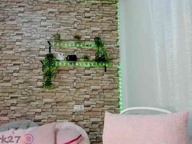 zoe-brk webcam