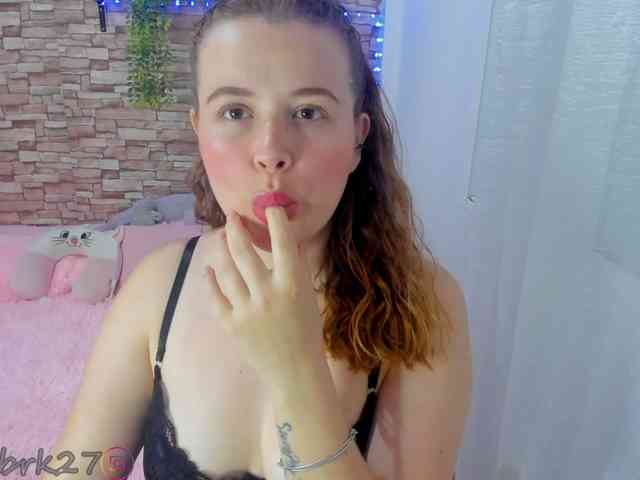 zoe-brk webcam
